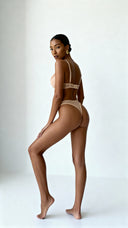 Voile Beige Élégance – Dessous-Set