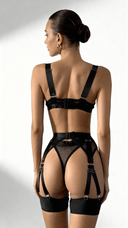 Rivet Noir – Dessous-Set